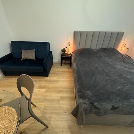 Apartament Przy Placu Wolnosci Πόζναν Εξωτερικό φωτογραφία